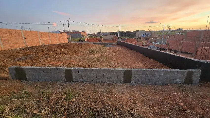 Terreno 8X25 Santa Cristina* Aceito carro como pagamento* Ótima Localização*  - Foto 3