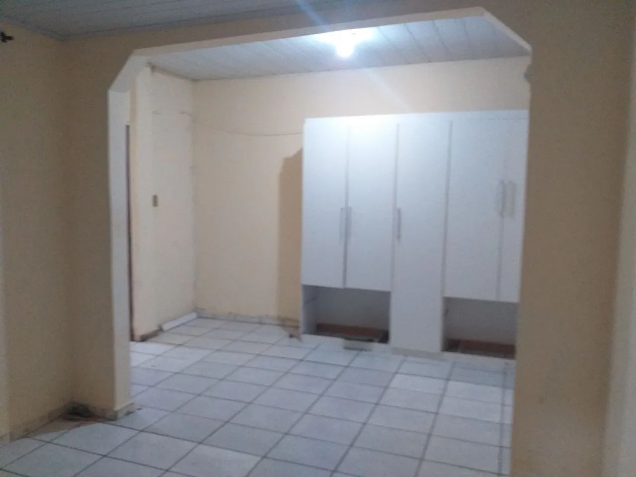 Kasa. perto centro.1.300 reais.sem fiador. - Foto 2