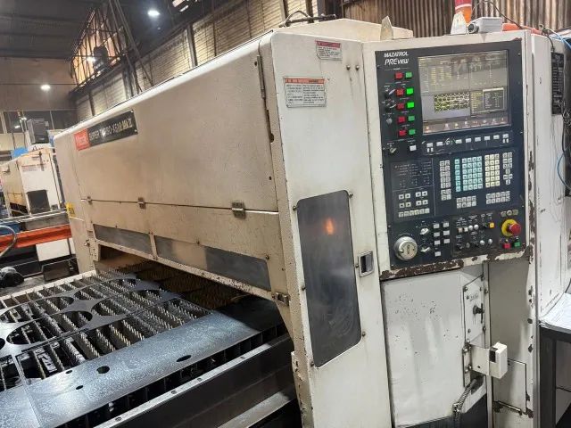 Máquina de Corte a Laser Mazak Super turbo X-510 MK2 - Máquinas