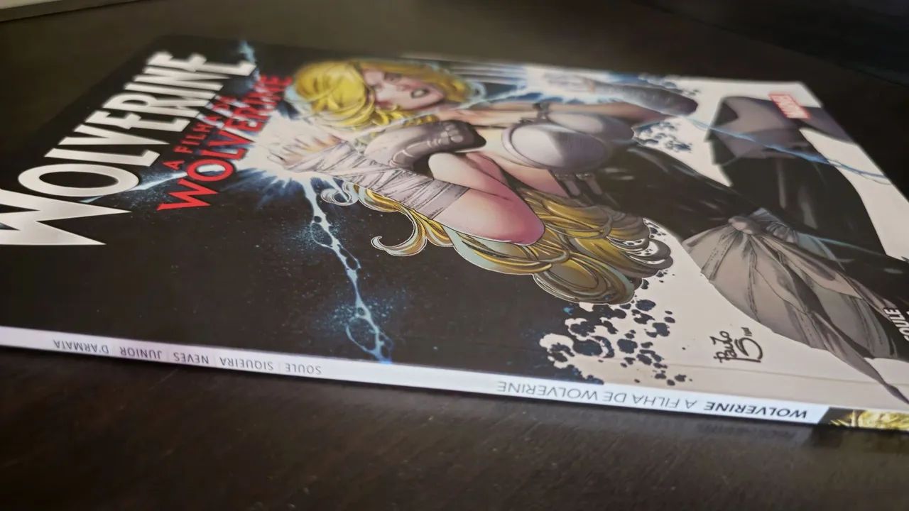 Wolverine - A Filha de Wolverine - Marvel - HQ Panini - Foto 3