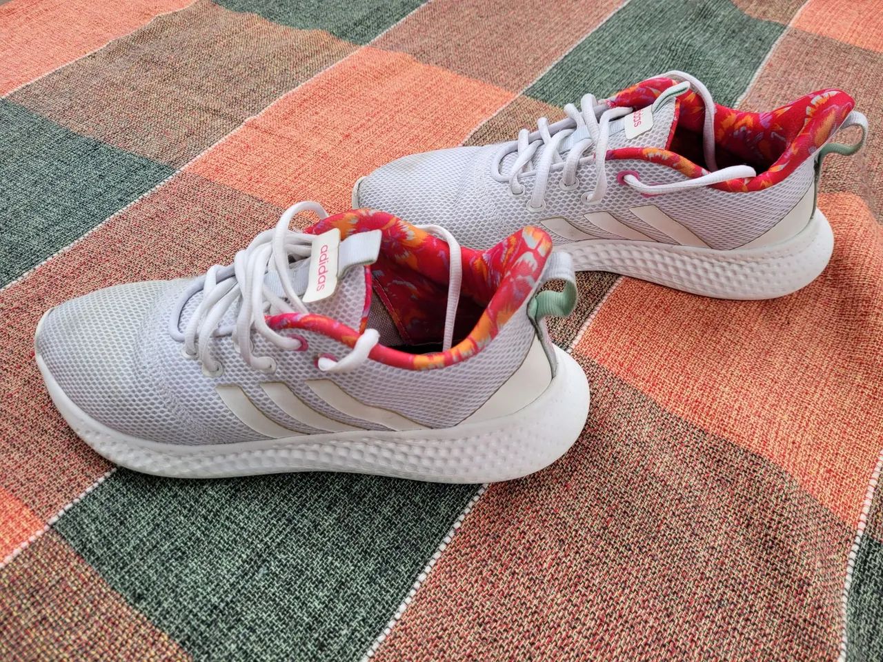 Calçados TÃªnis Adidas Nmd R2 Feminino Tênis Adidas Feminino