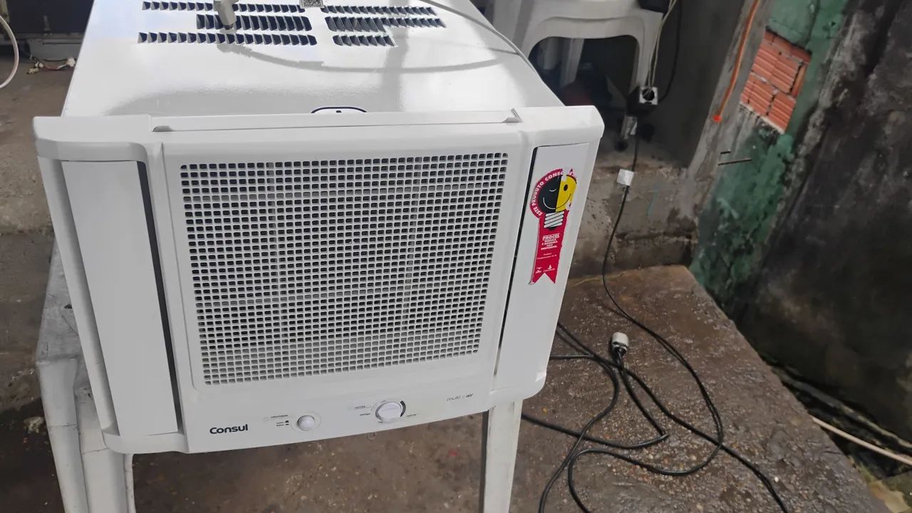 Ar condicionado 10 mil BTUs 127volts todo original  - Foto 2