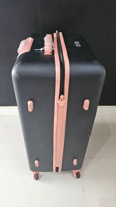 Mala de Viagem Minnie Mouse - Preta  - Foto 4