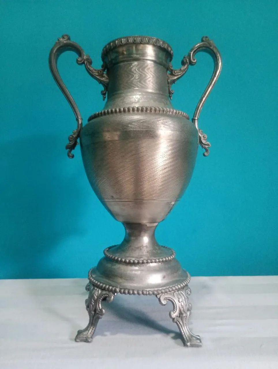 Reridade - Antigo Samovar Inglês Meriden Britannia Company - Foto 4