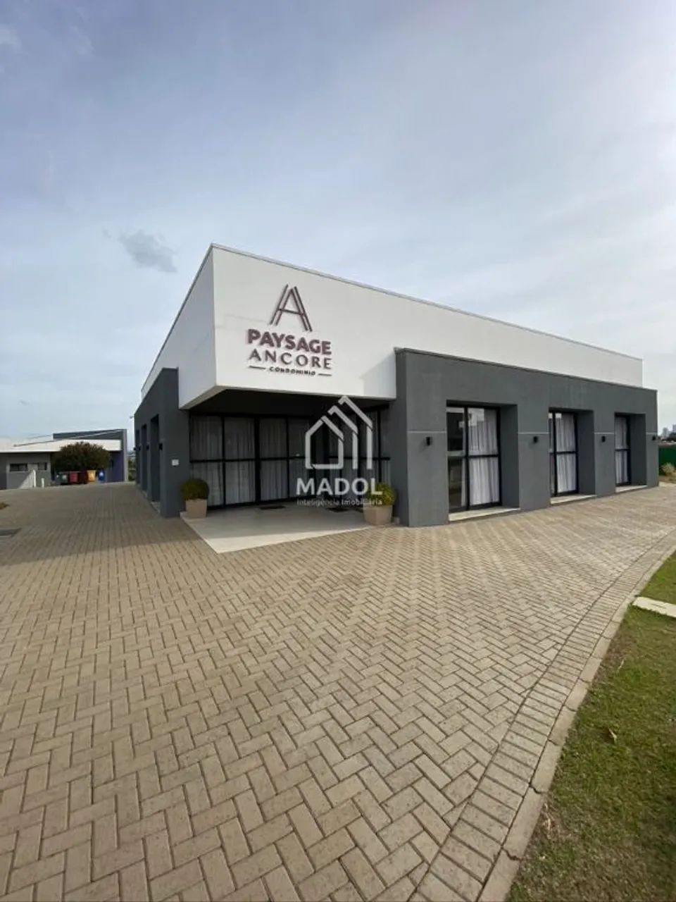 Terreno à venda, 220 m² por R$ 215.000,00 - Cará-cará - Ponta Grossa/PR