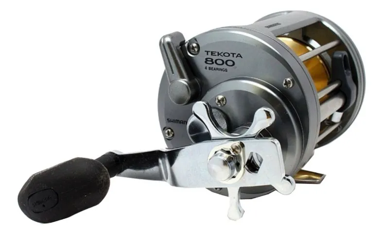 Carretilha Convencional Shimano Tekota 800 Direito Cor Cinza