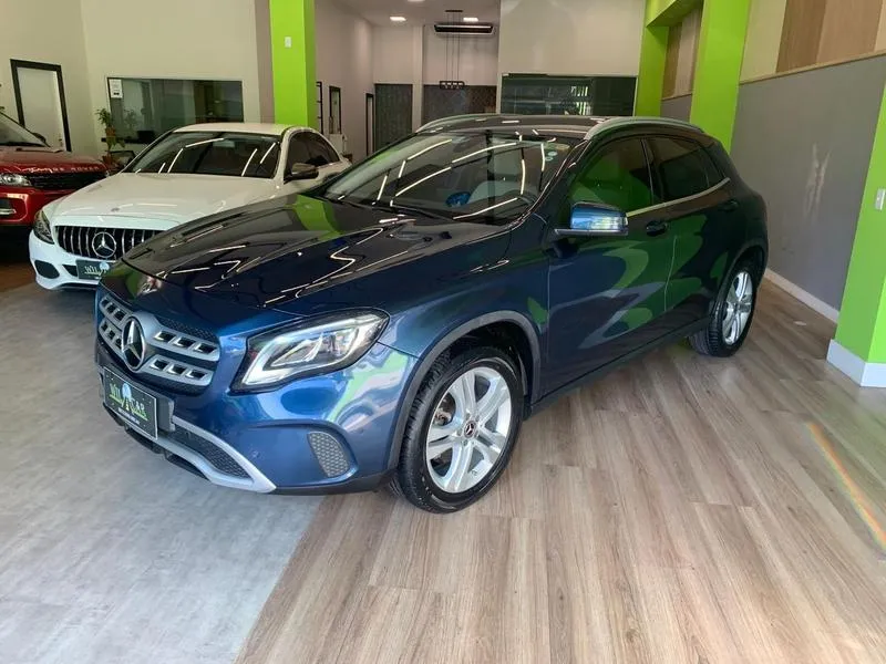 MERCEDES-BENZ GLA200FF STY 2020