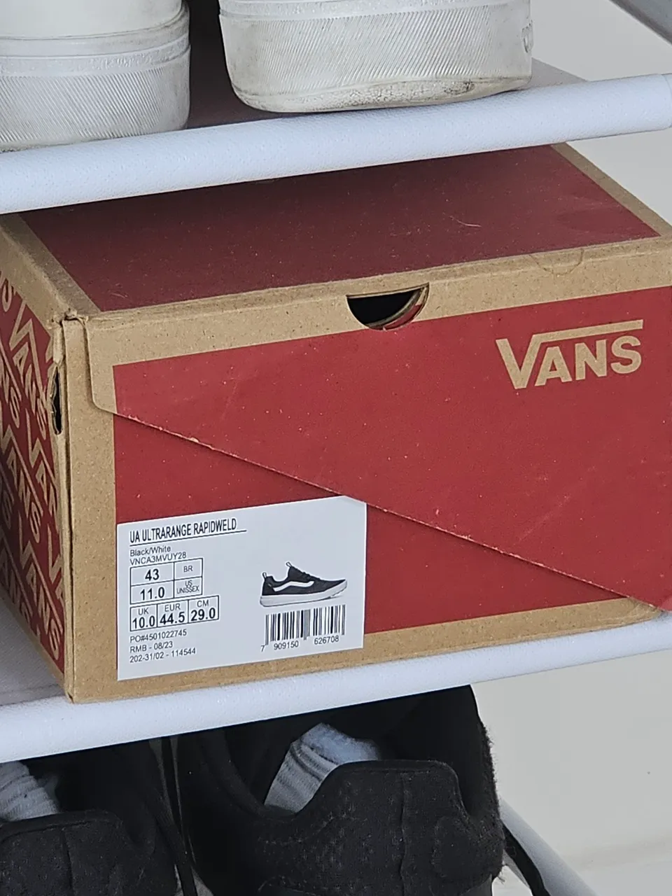 Tênis Vans UA Ultrarange Rapidweld - Preto e Branco