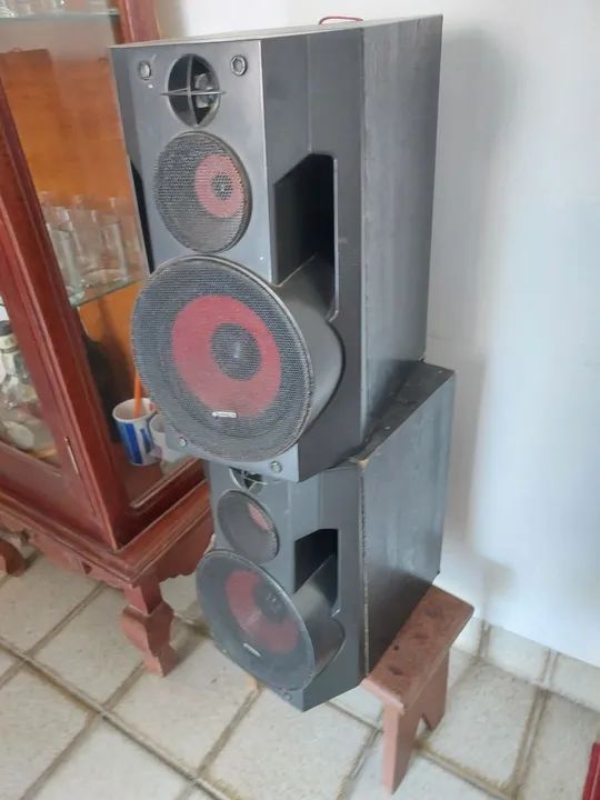 Duas Caixas de Som 3 vias - Foto 5