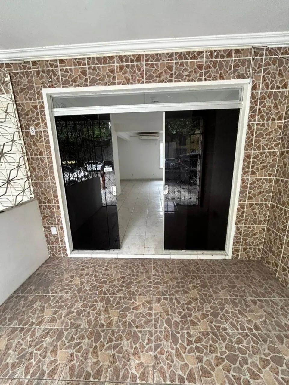 Alugo para fins comercial 