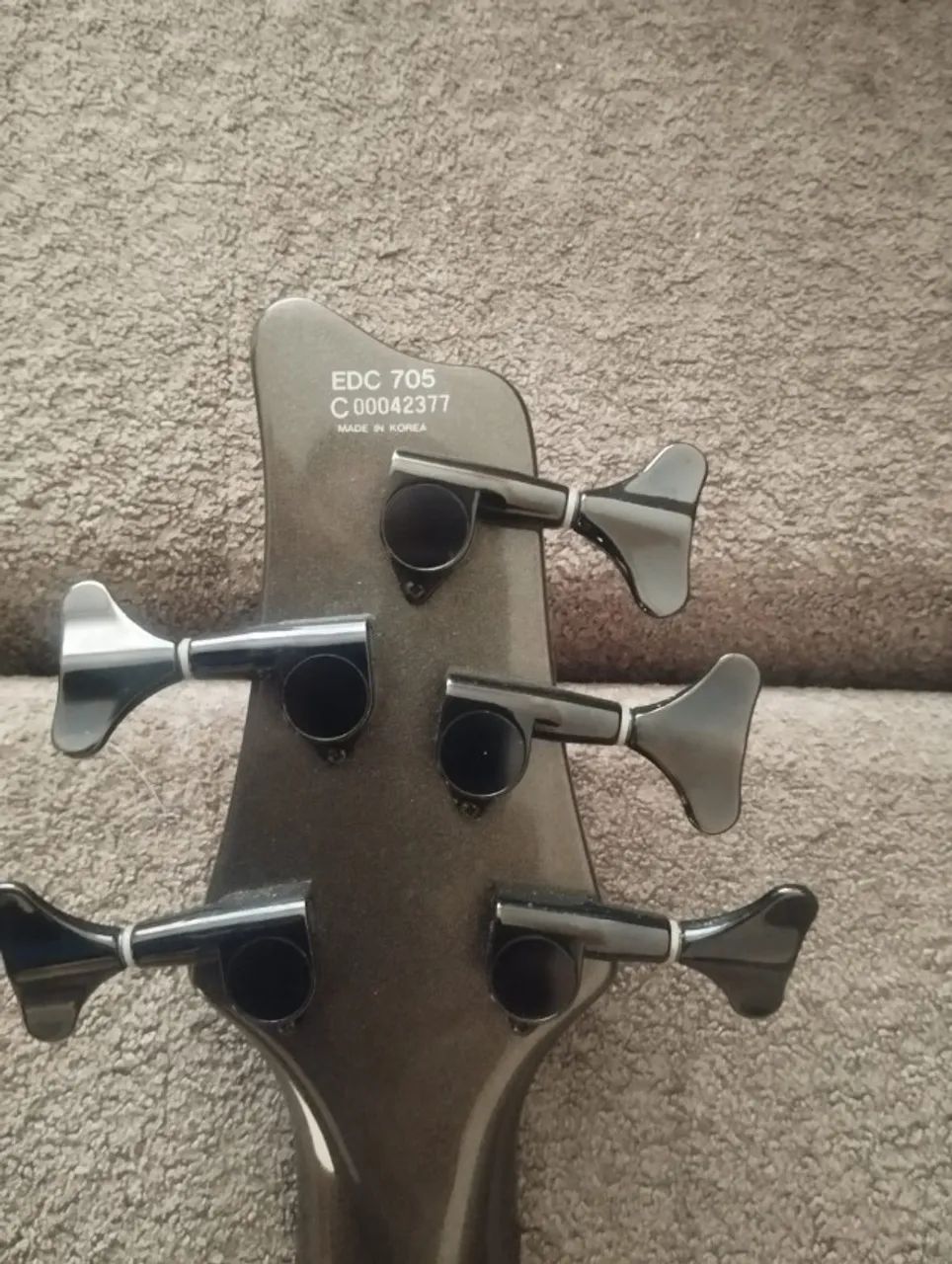 Baixo Ibanez EDC 705 "Ergondyne"  - Foto 3