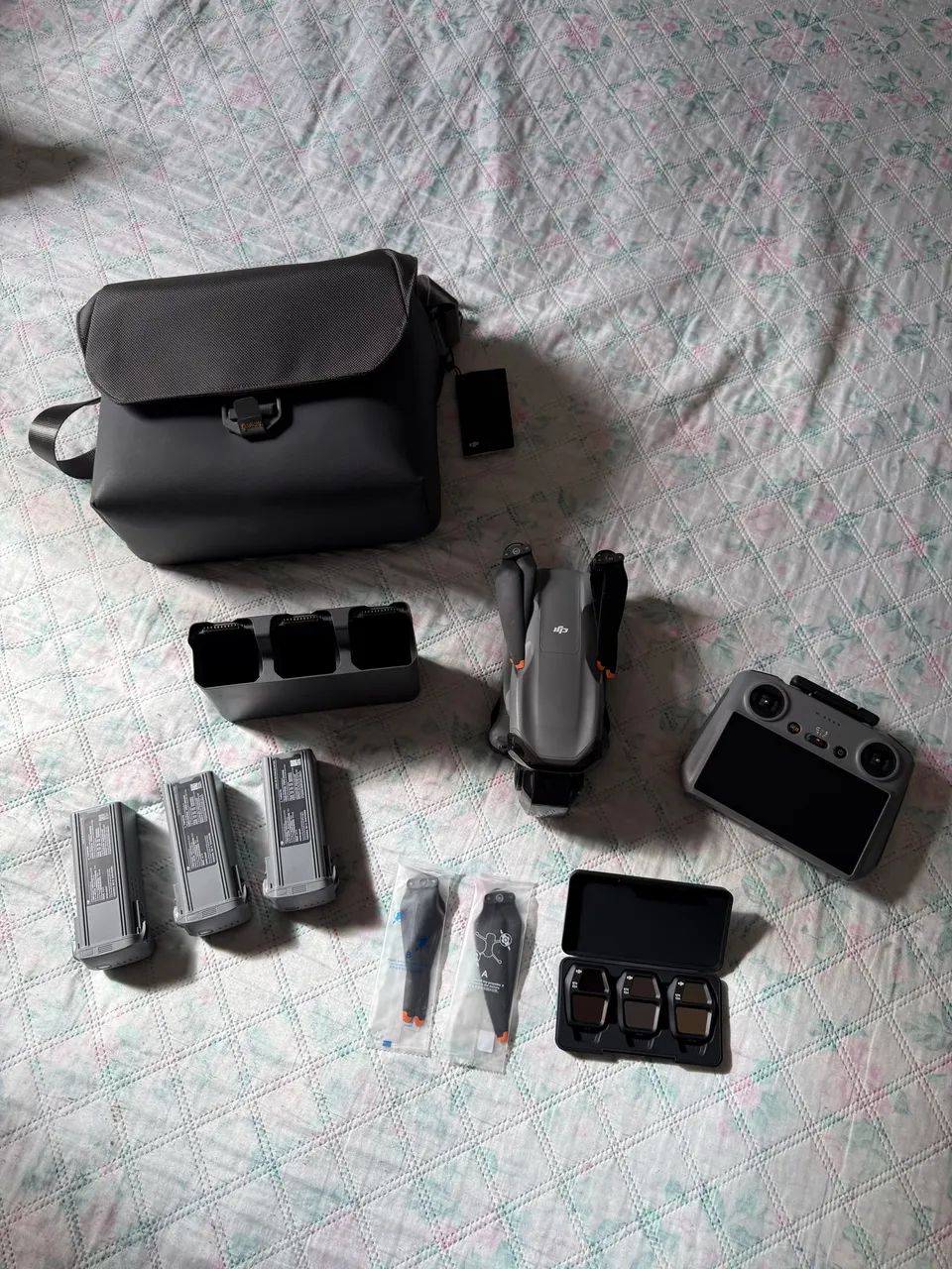 Drone DJI Air 3S C/ Tela e Fly More