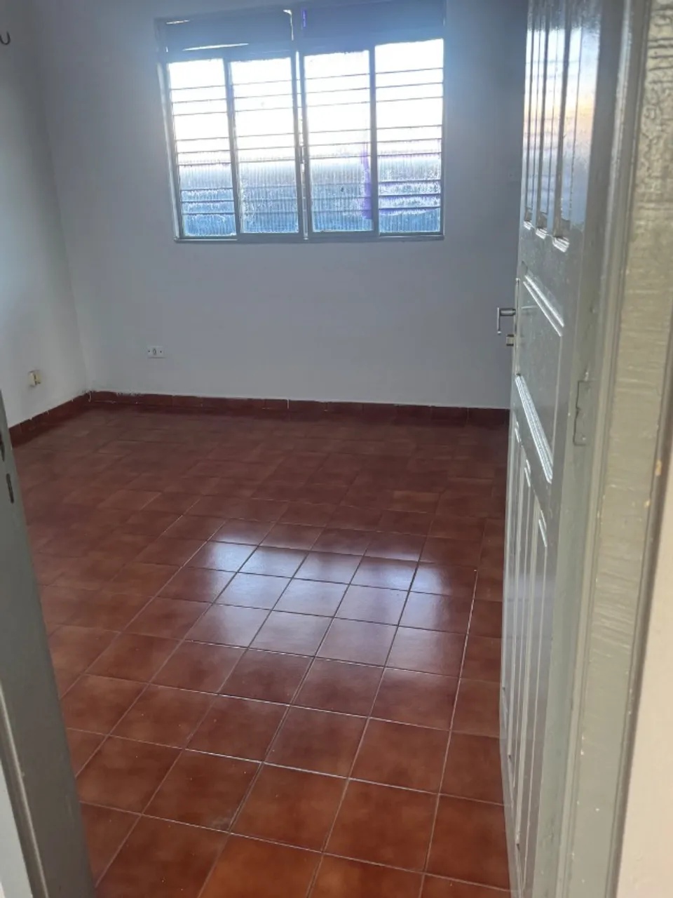 Aluga apartamento bem localizado em Porto Nacional