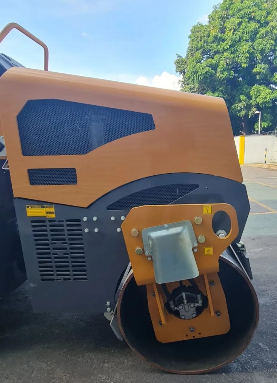 Rolo Vibratório St35000br Motor Changchai Zn390b - Foto 4