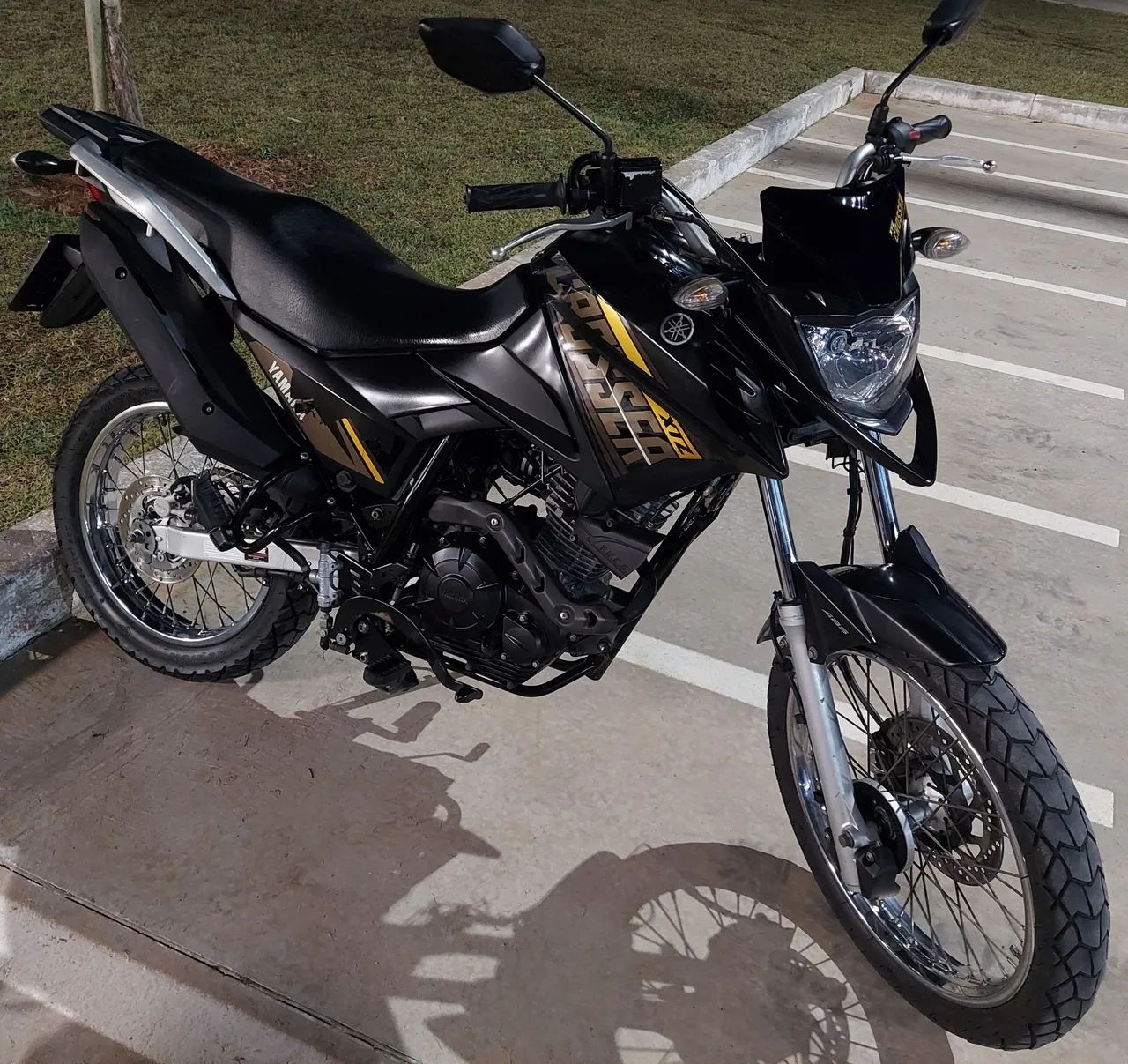 Crosser 2020