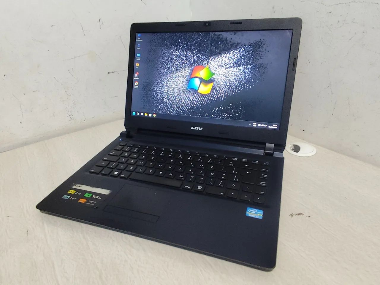 Notebook Lenovo Core i3 Bem Conservado Funcionando perfeitamente