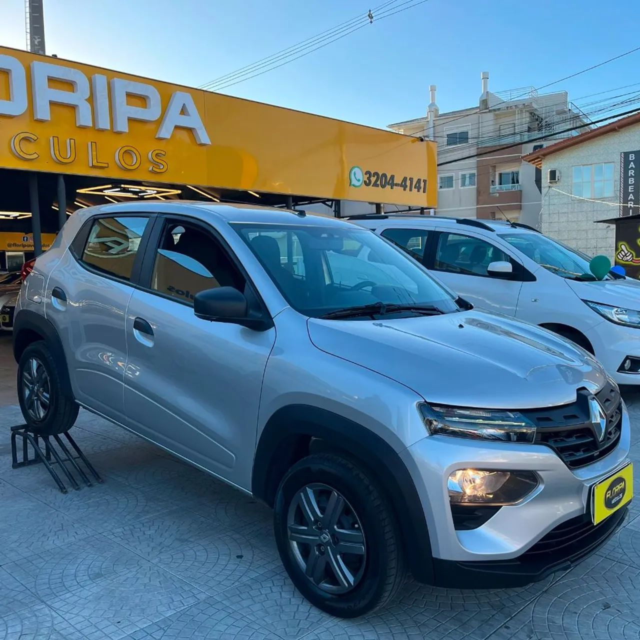 Renault Kwid Zen 1.0 Flex 12V 5P Mec. 2025 - Foto 3