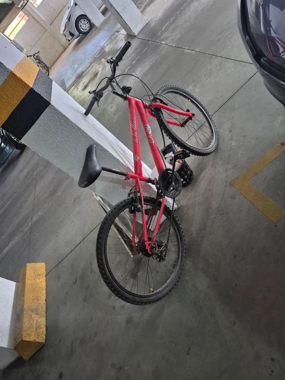 Bicicleta marcha rosa