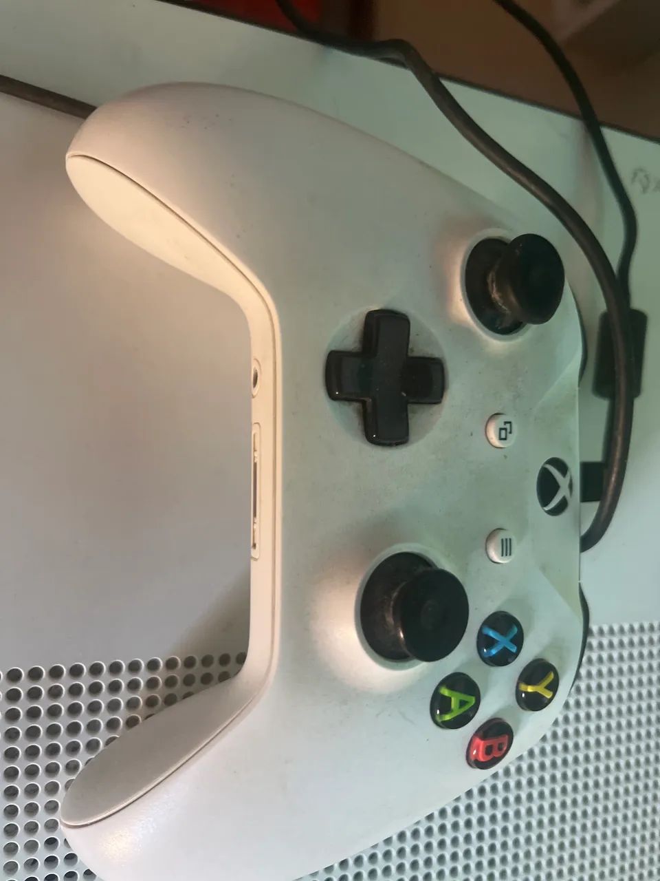 Xbox one s+ jogos e Manet - Foto 3
