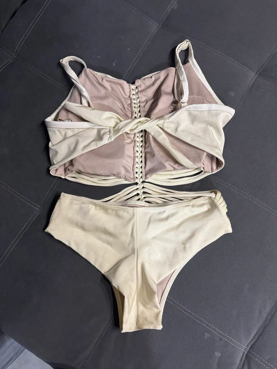 Maiô de Luxo, com acabamento em Macramê (veste até 42) 