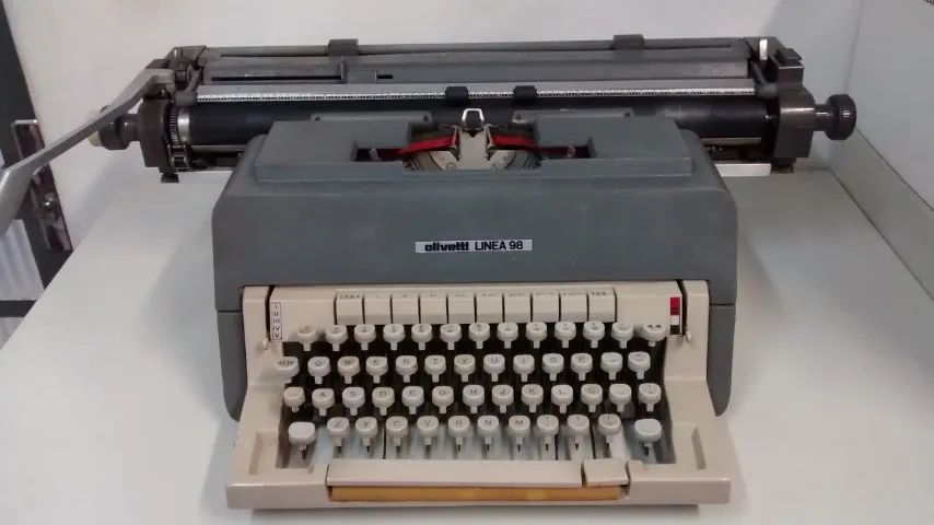 Máquina de escrever