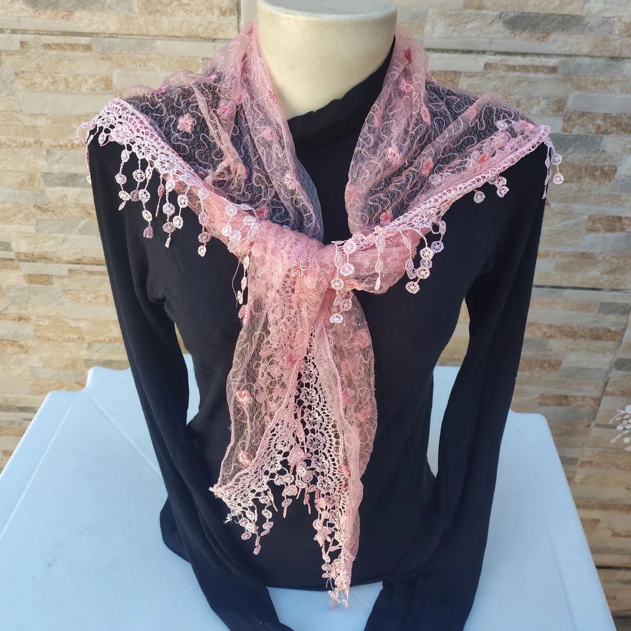 Xale de Renda Feminino - Para Todos os Estilos e Ocasiões  R$ 35 cada" - Foto 3