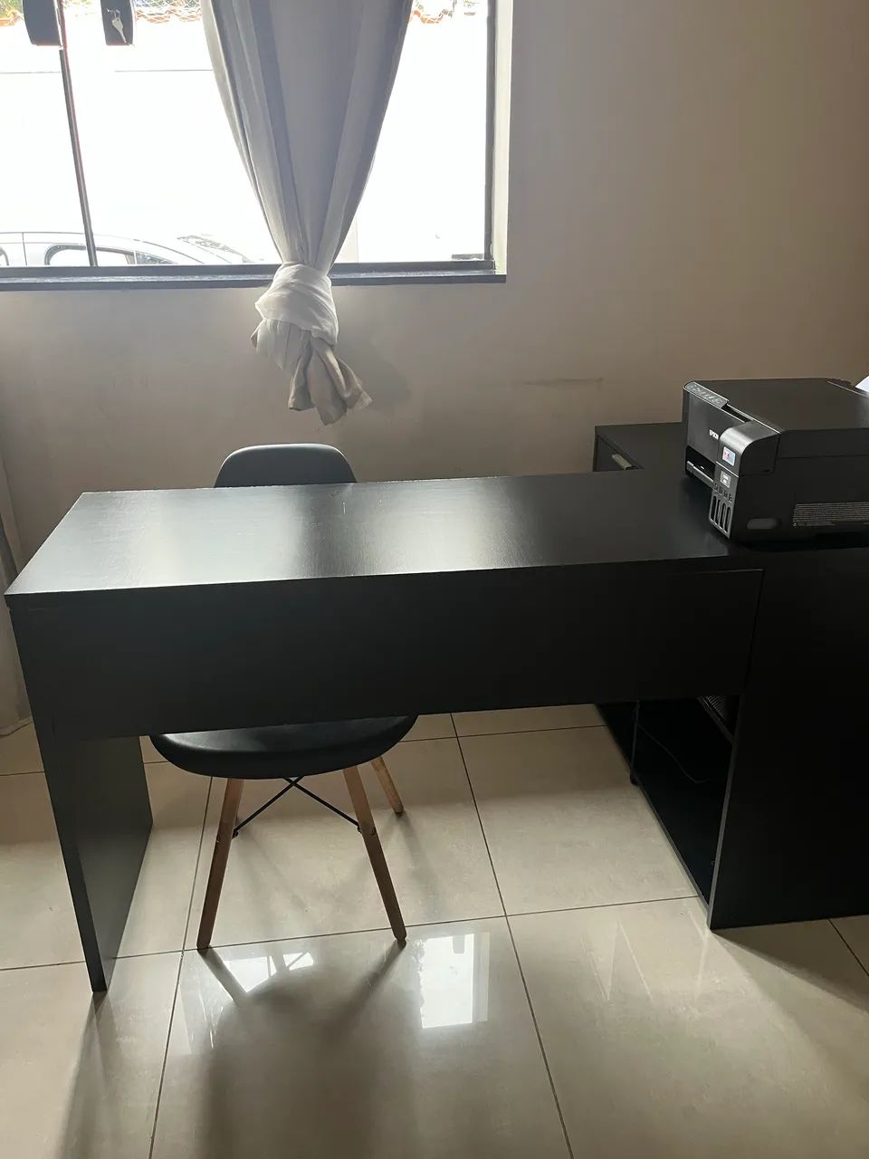 Mesa de Escritório Preta 