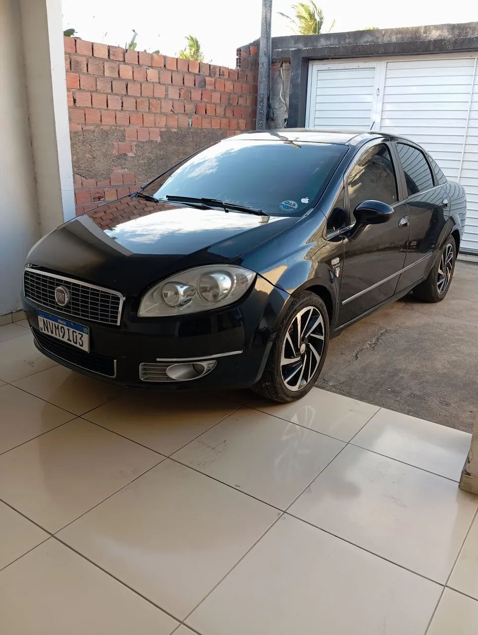 Fiat Linea Absolute 1.9/1.8 Flex Dualogic 4P 2012