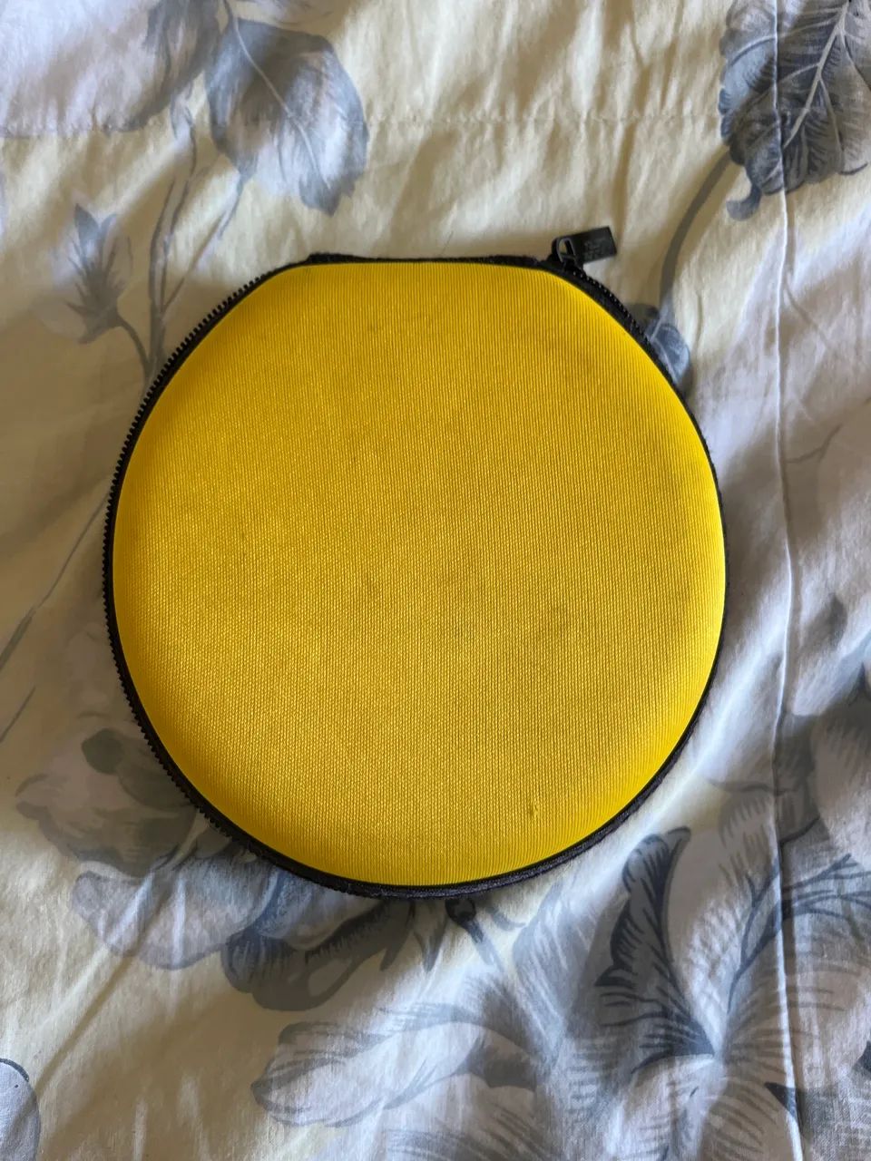 Estojo benetton antigo porta CD. - Foto 2