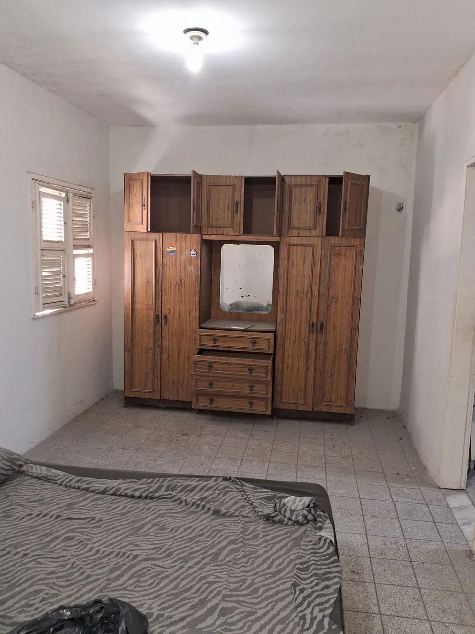 Cama e armário  - Foto 4