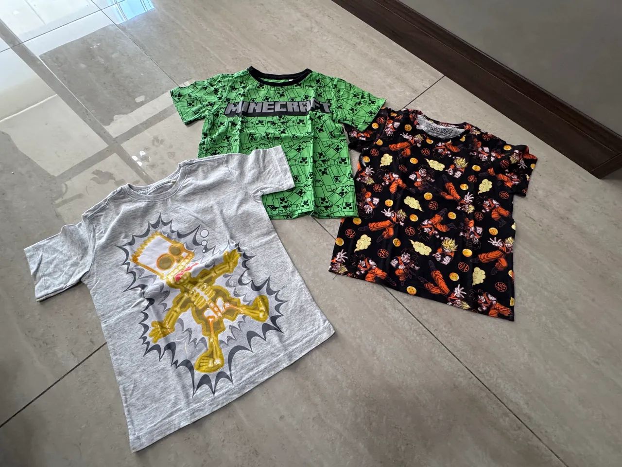 Lote camisetas TAM 4