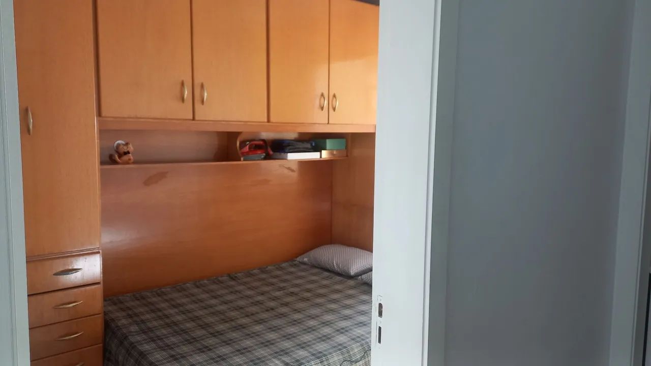 Guarda roupa e cama de casal - Foto 4