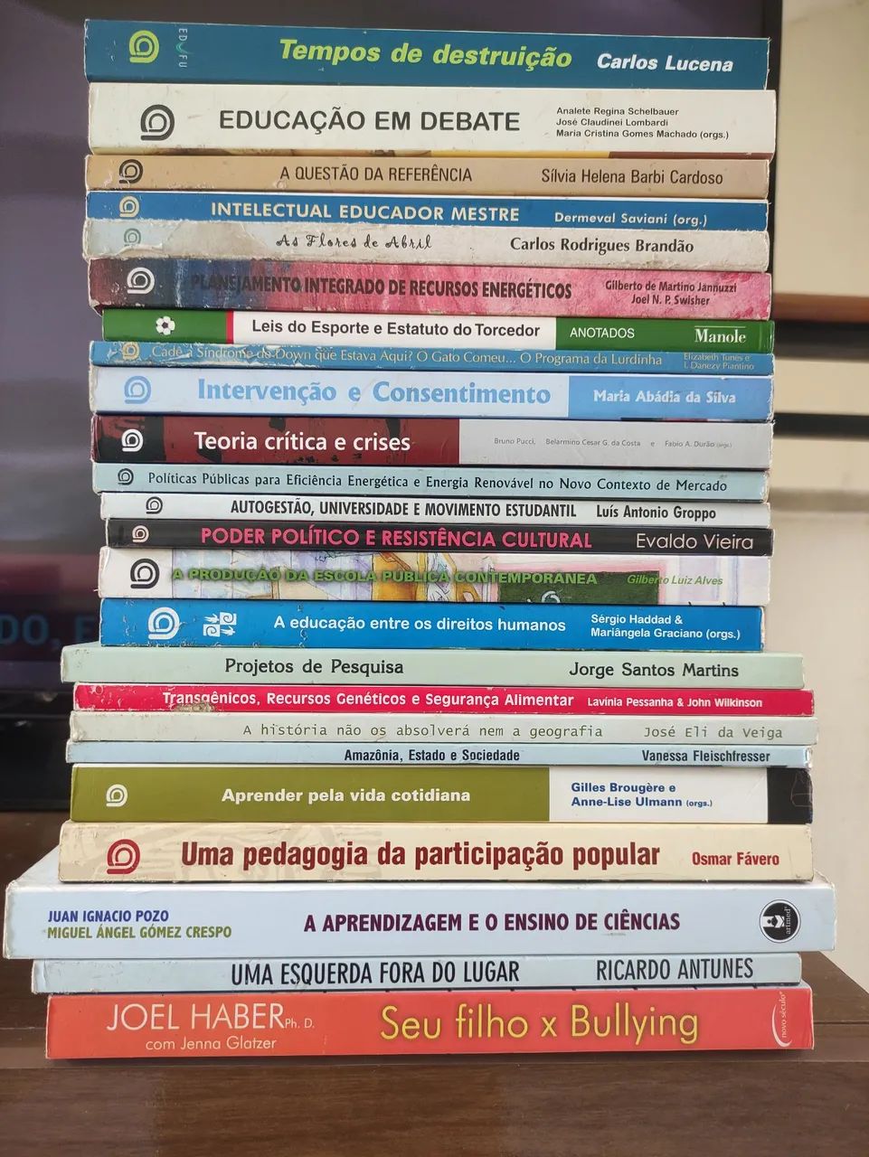 Livros diversos 