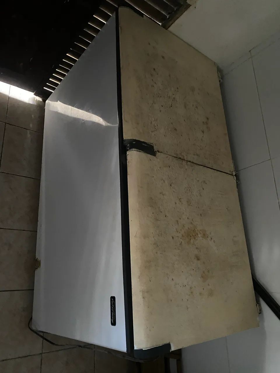 Freezer Esmaltec 2 portas - Foto 4