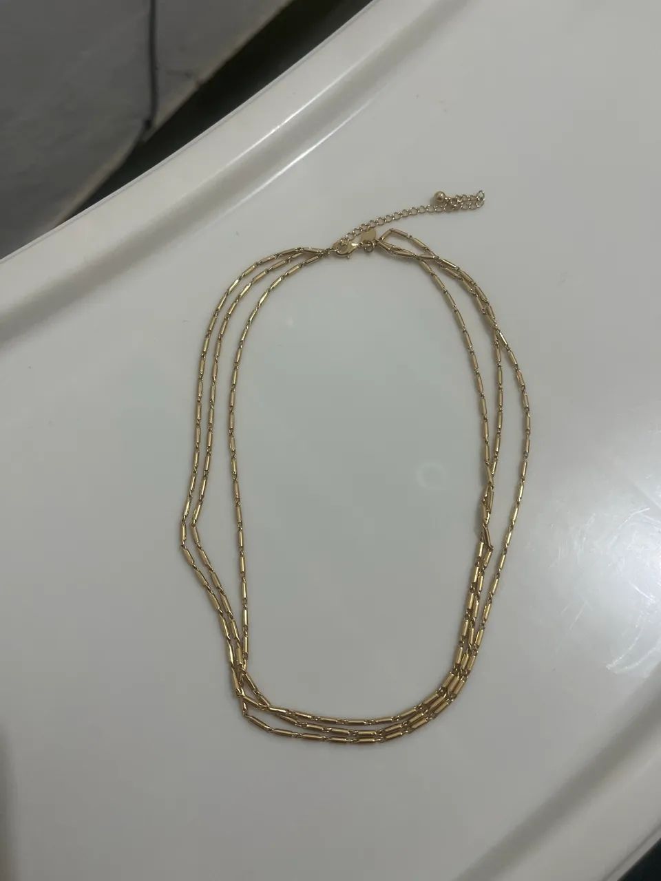 Cordão dourado semi joia 