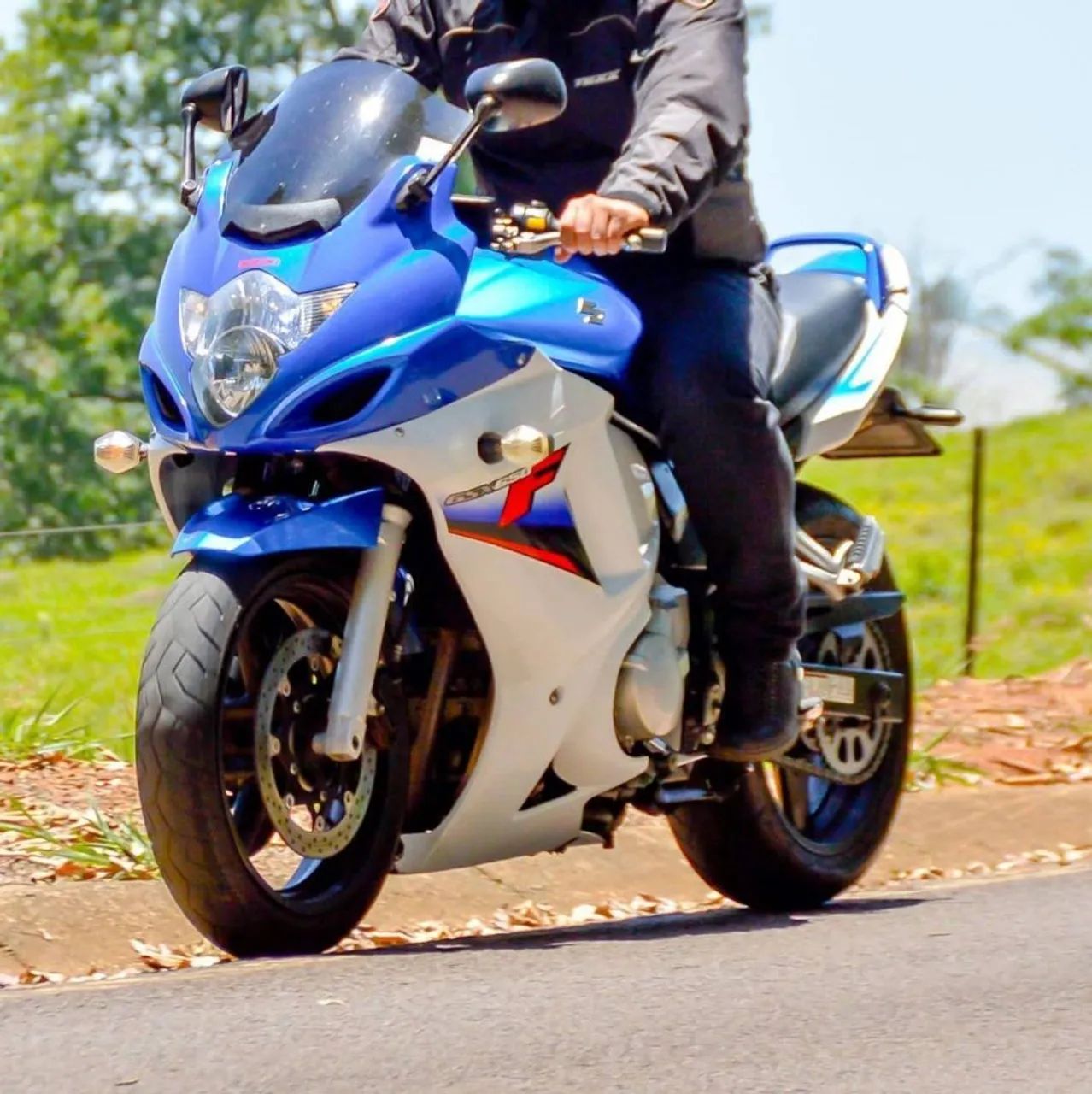 Vendo gsx 650F  - Foto 3