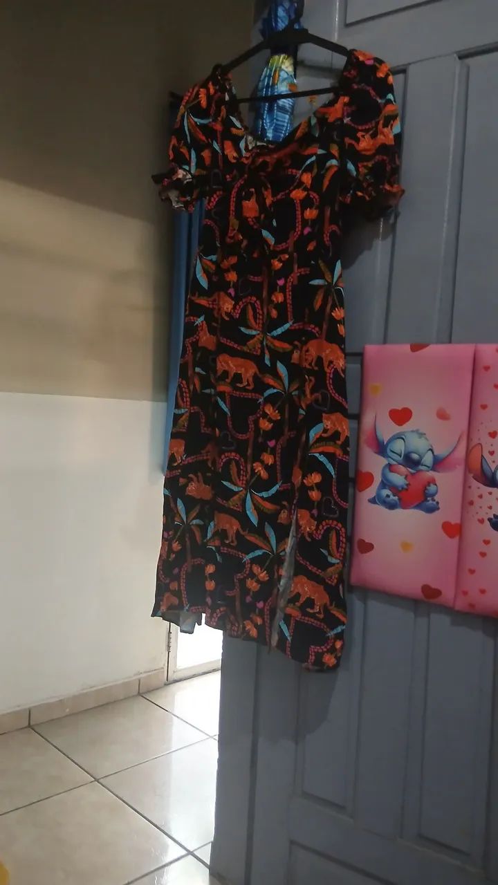 Vestido estampado com fenda - Foto 2