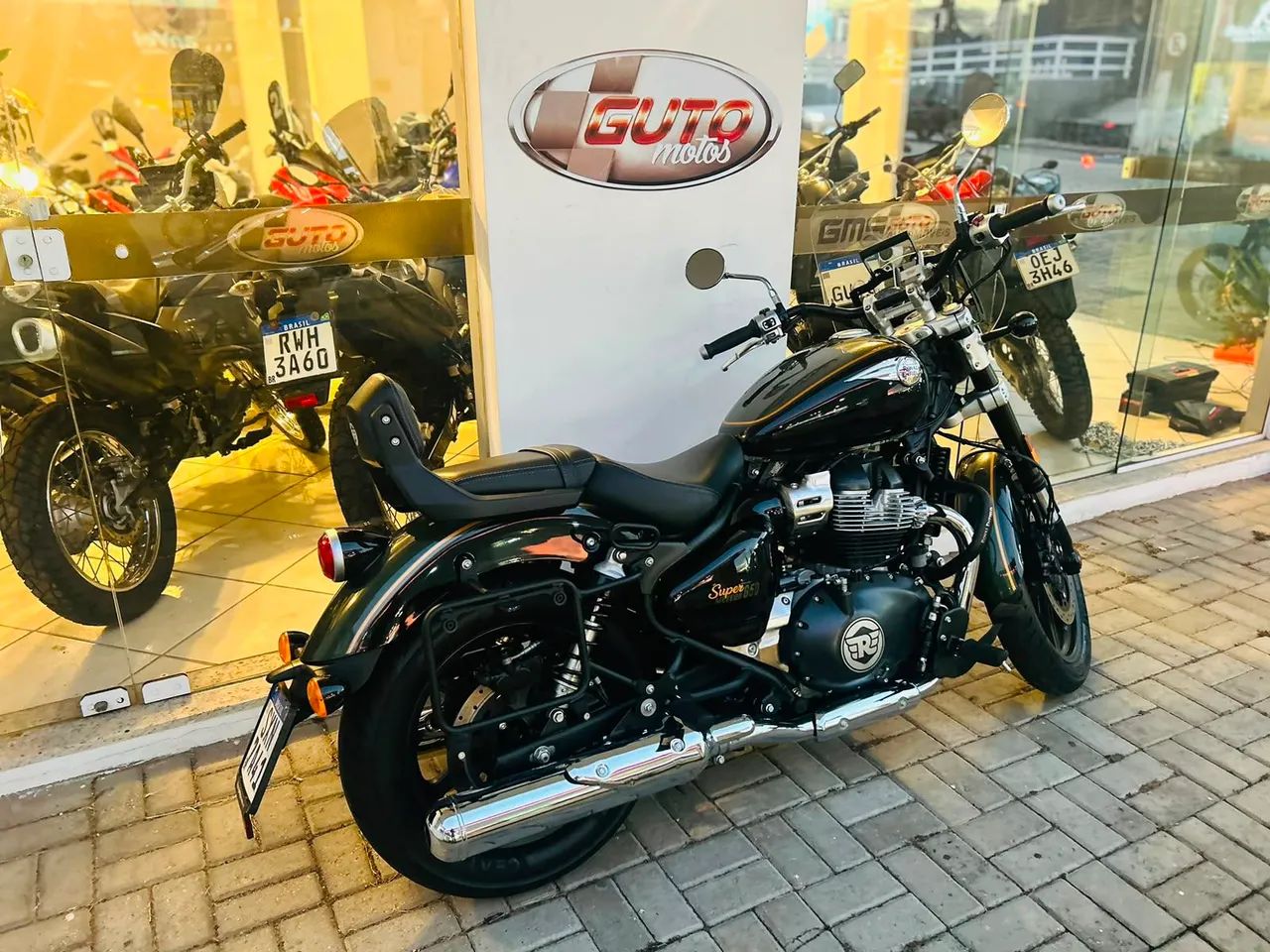 SUPERMETEOR 650 INTERSTELLAR - GUTO MOTOS - Foto 4