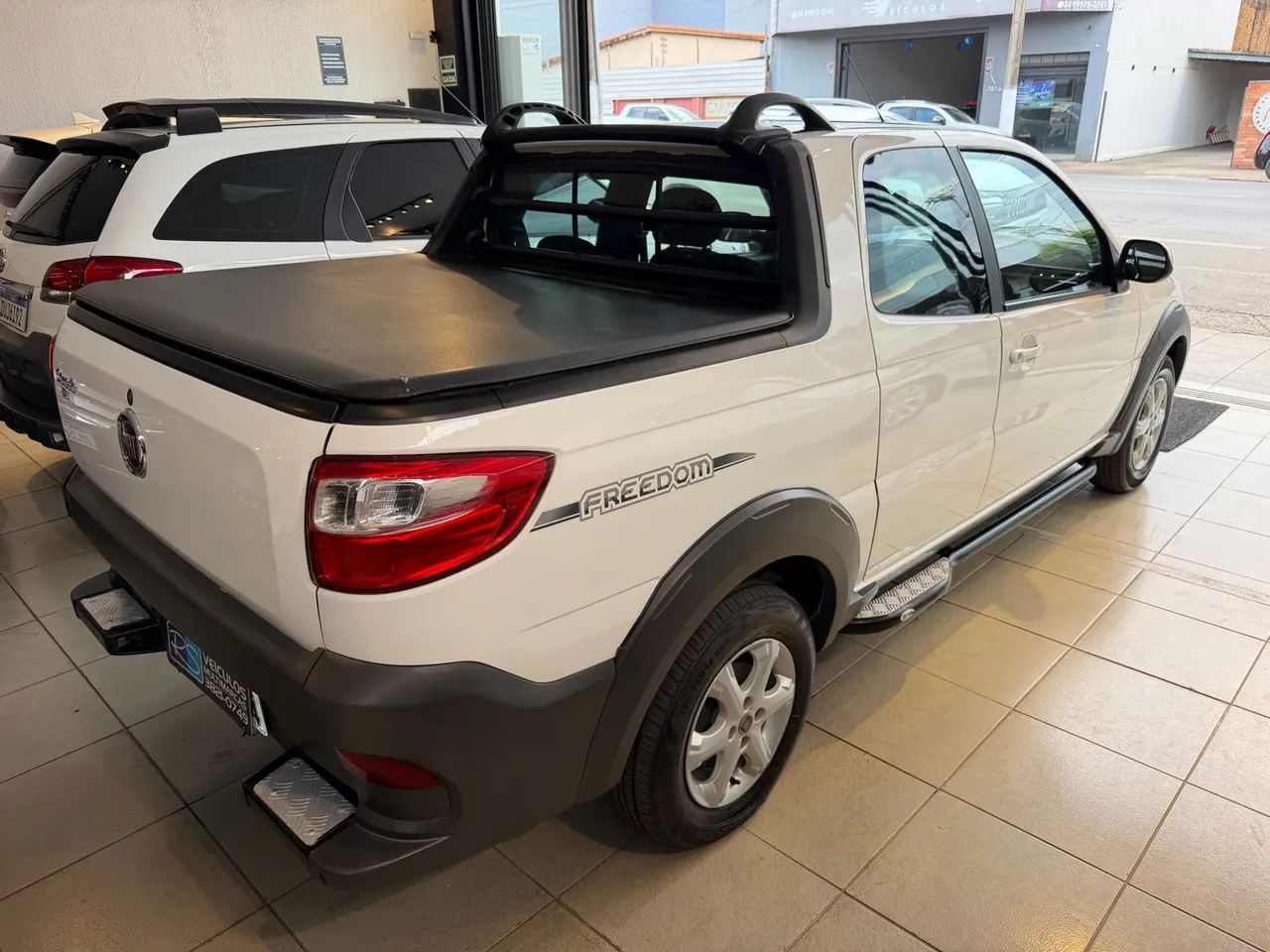 Fiat Strada Freedom 1.4 Flex 8V CD 2020 - Foto 4