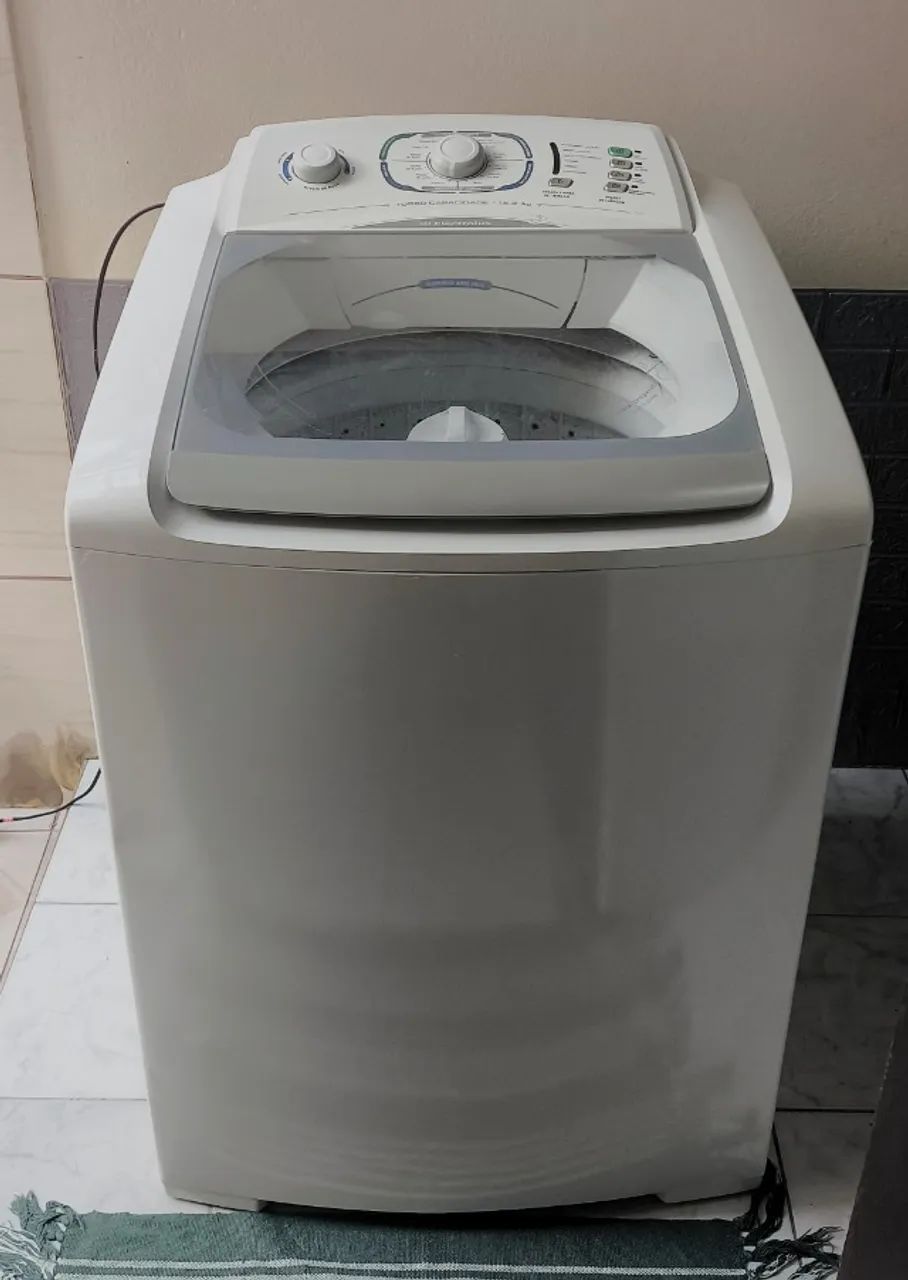 Maquina de lavar roupa