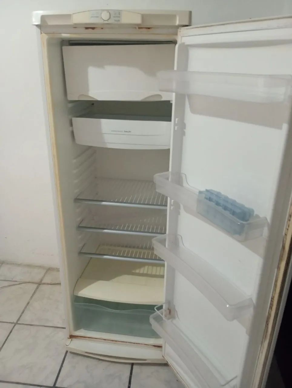 Geladeira Continental usada - Foto 4