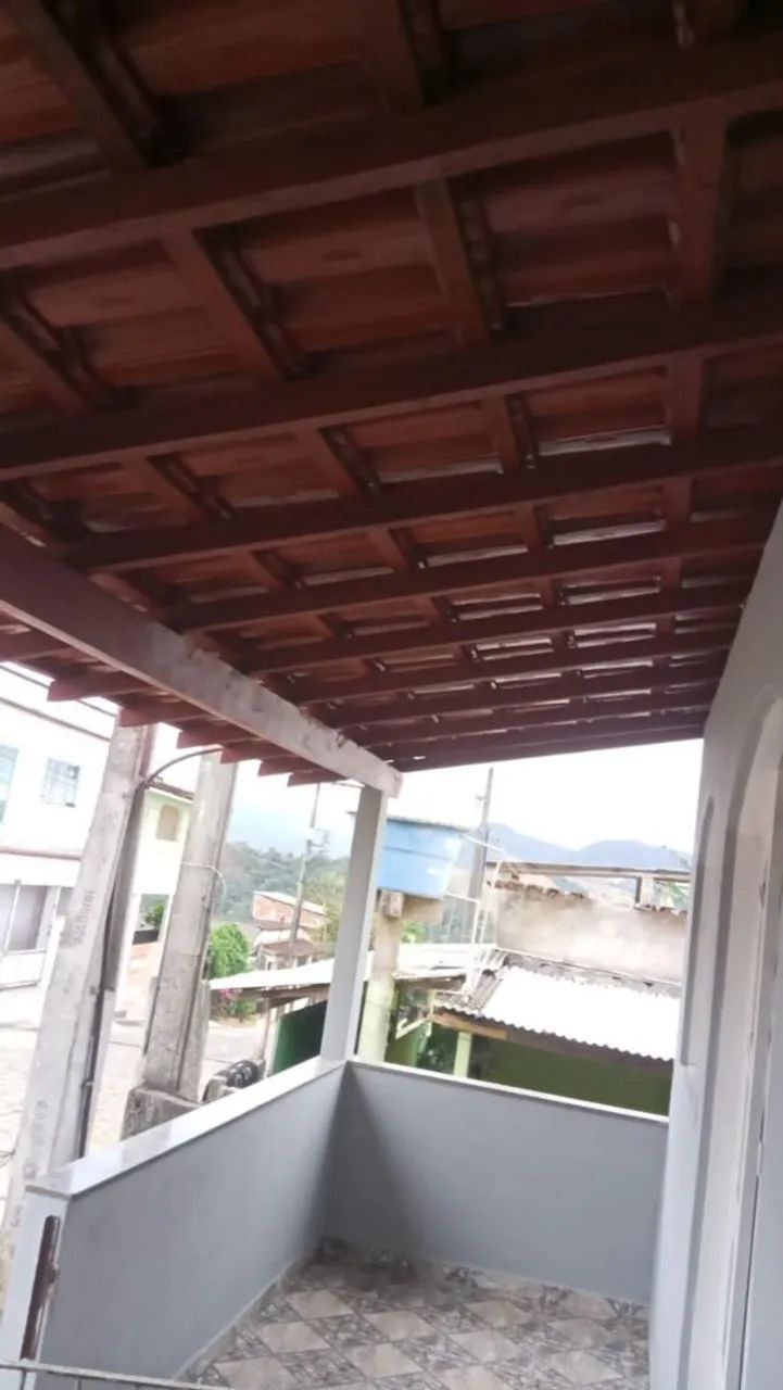 Casa com garagem e quintal  - Foto 4