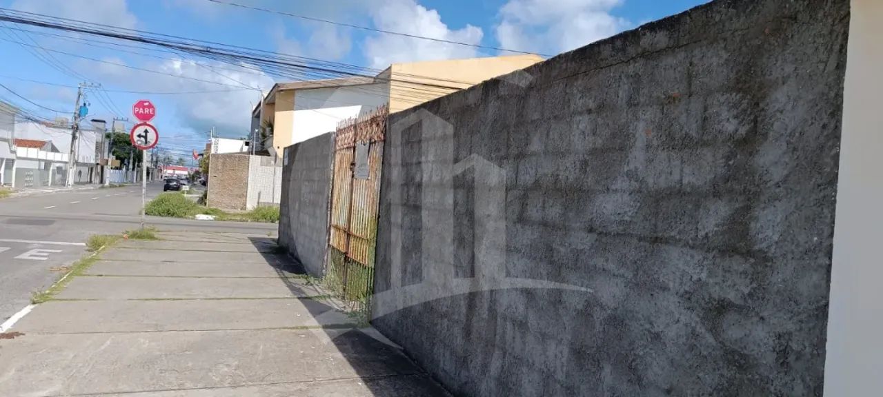 AMPLO TERRENO À VENDA NA ATALAIA COM LOCALIZAÇÃO PRIVILEGIADA - Foto 3