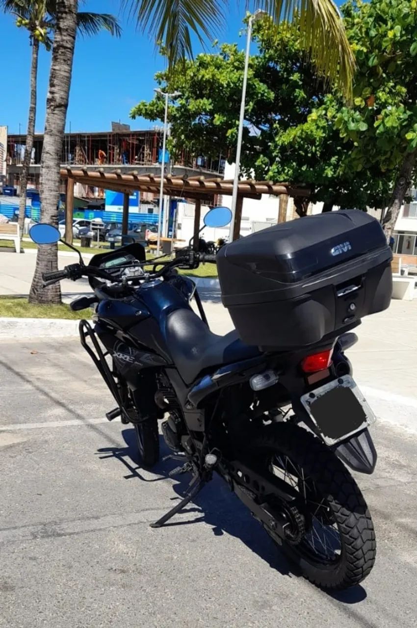 XRE 300 