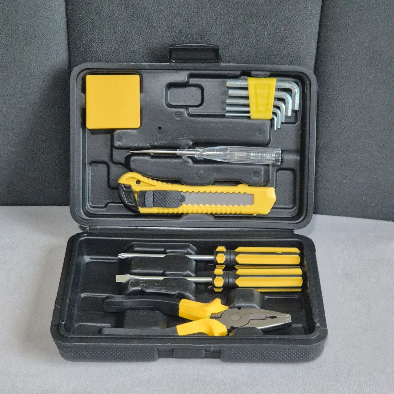 12-Piece Tool Kit - Practicality

for Everyday Use