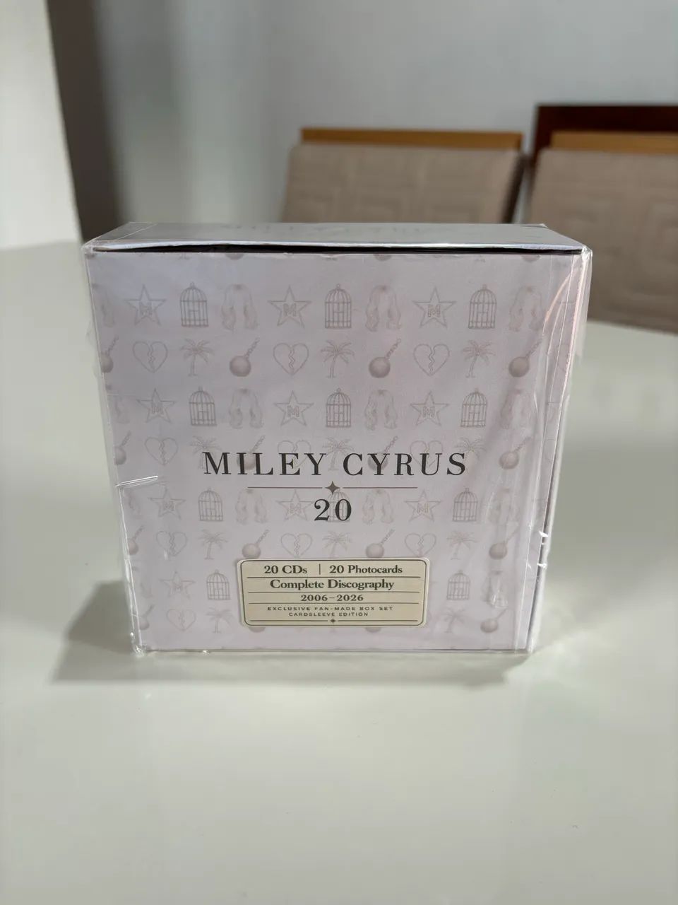 Box Set - Miley Cyrus - Discografia Completa 2006 - 2026 (20 CDs) - Foto 2