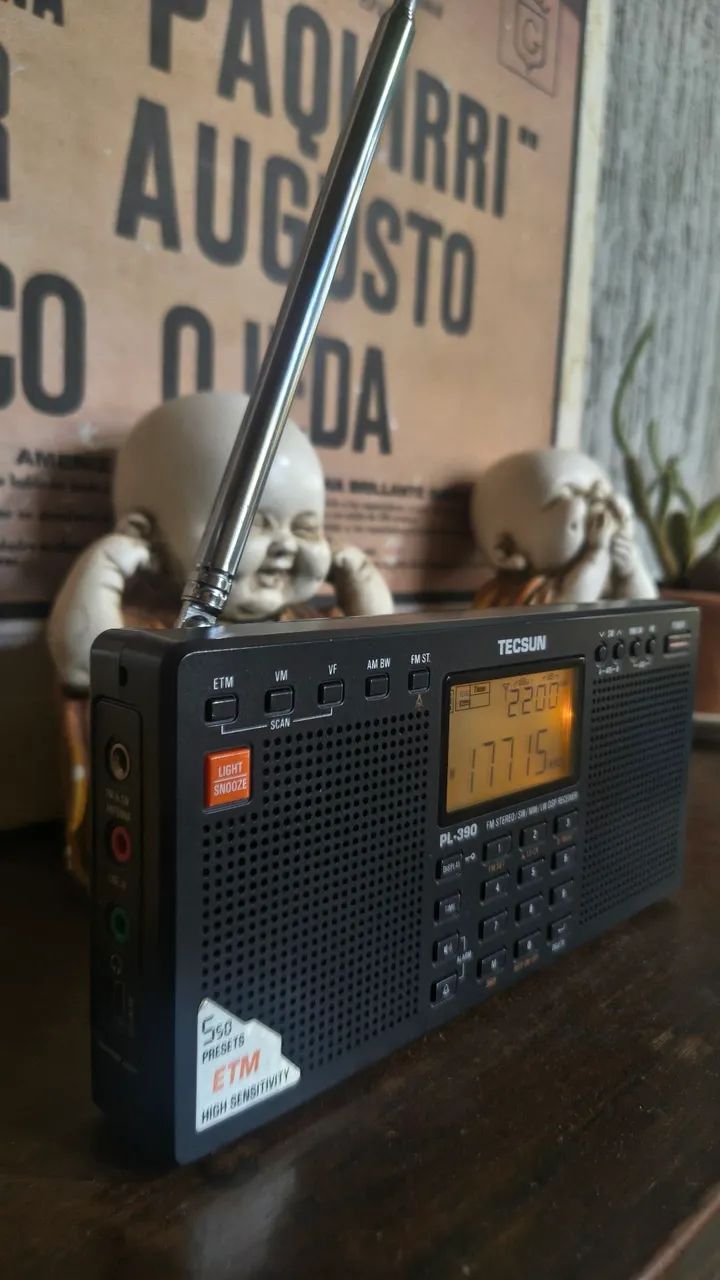 Rádio TECSUN PL390. Raro 2012. - Foto 3