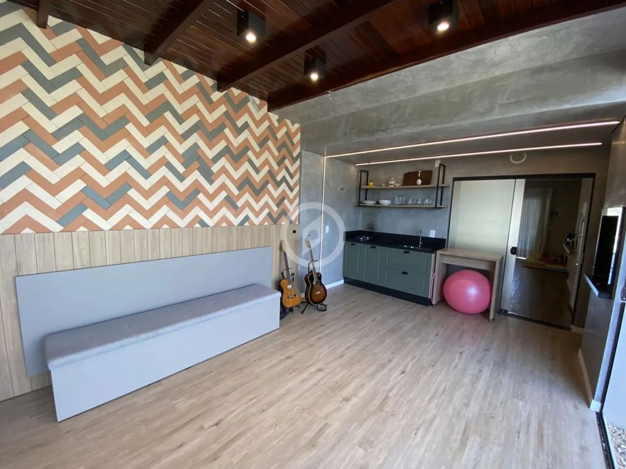 LINDA CASA TODA MOBILIADA E CLIMATIZADA  - Foto 4