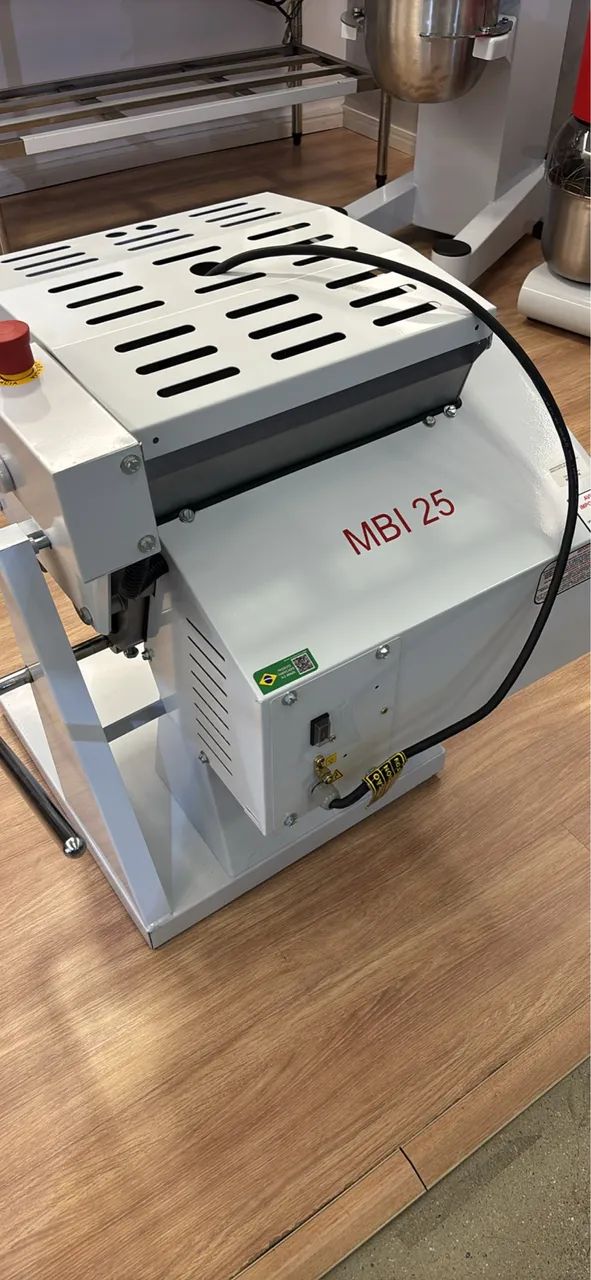 Masseira basculante 25 kg 