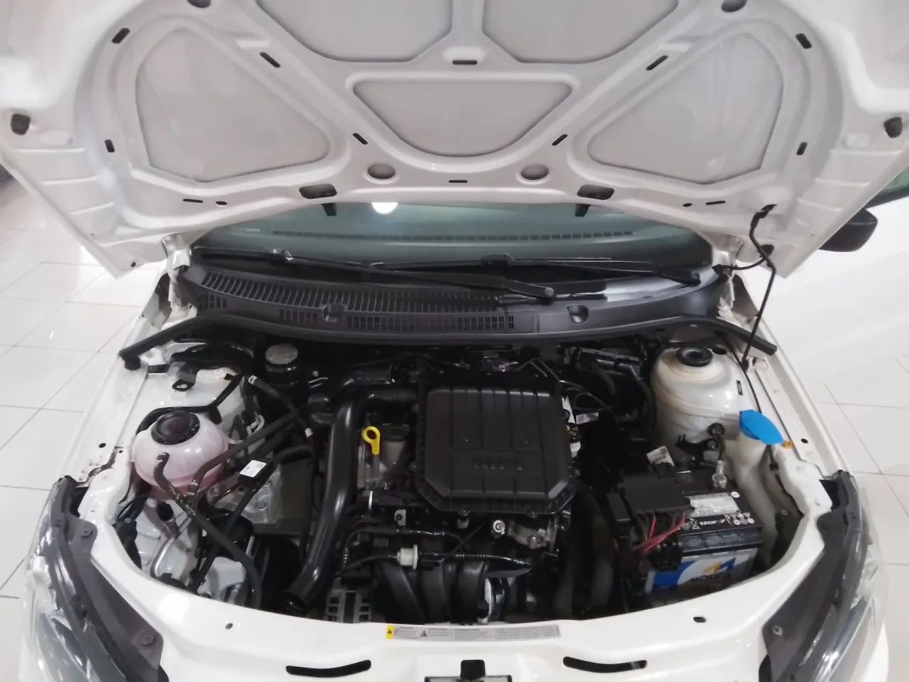 Volkswagen Voyage 1.0 Flex 12V 4p, foto 11 de 11